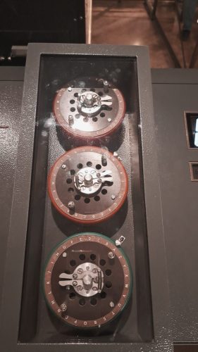 Bombe koodinmurtaja koneen kiekkoja