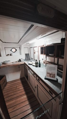 Pantry eli laivan keittiö