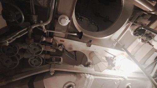 Peräosan paineistettu pelastusluukku