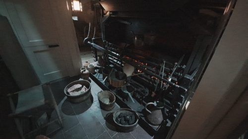 HMS Victoryn laivakeittiö (Galley) ja sen suuri valurautainen Brodie-liesi (Brodie stove)