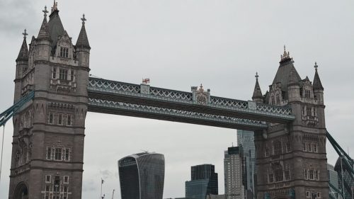 Bridgen tornit
